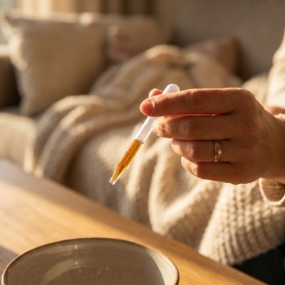 استيراد الأدوية